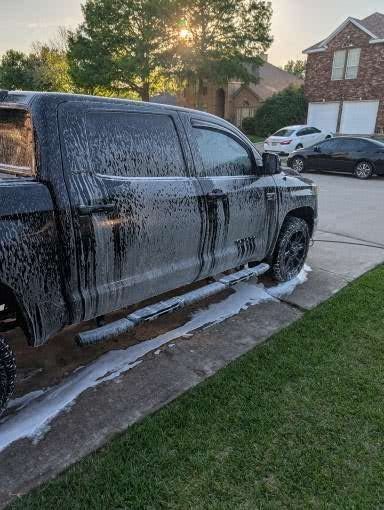 Toyota Tundra passenger side view pre soak